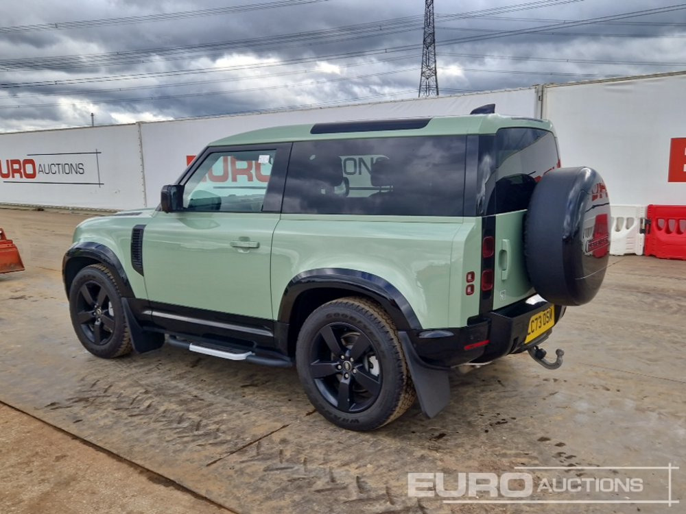 2023 Land Rover Defender 90 - سيارة دفع رباعي: صور 3 2023 Land Rover Defender 90 - سيارة دفع رباعي: صور 3