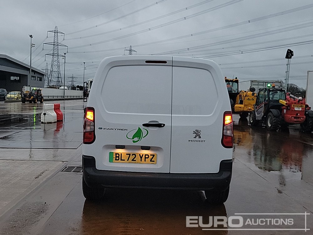 2023 Peugeot Partner - الشاحنات الصغيرة: صور 4 2023 Peugeot Partner - الشاحنات الصغيرة: صور 4