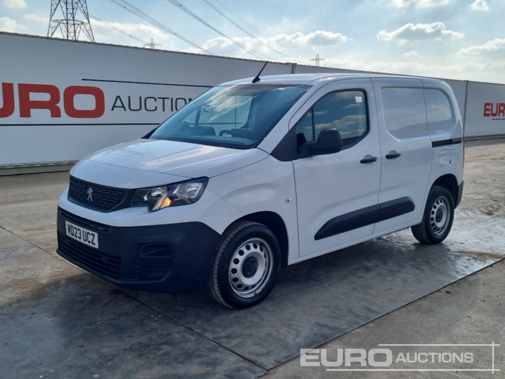 2023 Peugeot Partner - الشاحنات الصغيرة: صور 1 2023 Peugeot Partner - الشاحنات الصغيرة: صور 1
