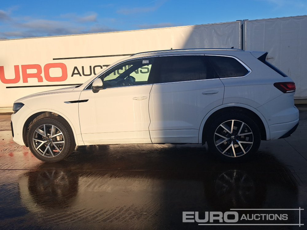 2023 Volkswagen Touareg - سيارة دفع رباعي: صور 2 2023 Volkswagen Touareg - سيارة دفع رباعي: صور 2