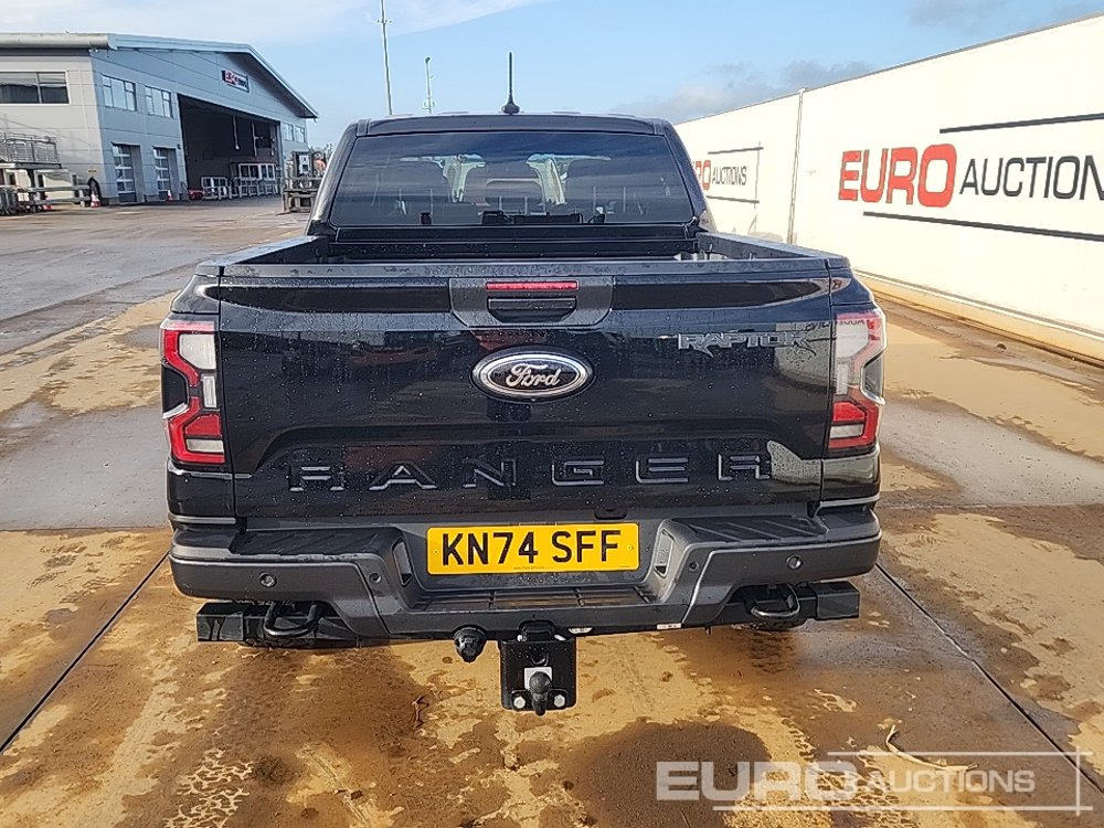 2024 Ford Ranger Raptor - شاحنة البيك أب: صور 4 2024 Ford Ranger Raptor - شاحنة البيك أب: صور 4