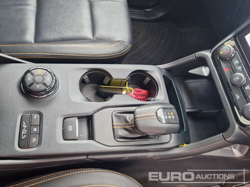شاحنة البيك أب 2024 Ford Ranger Wildtrak: صور 32