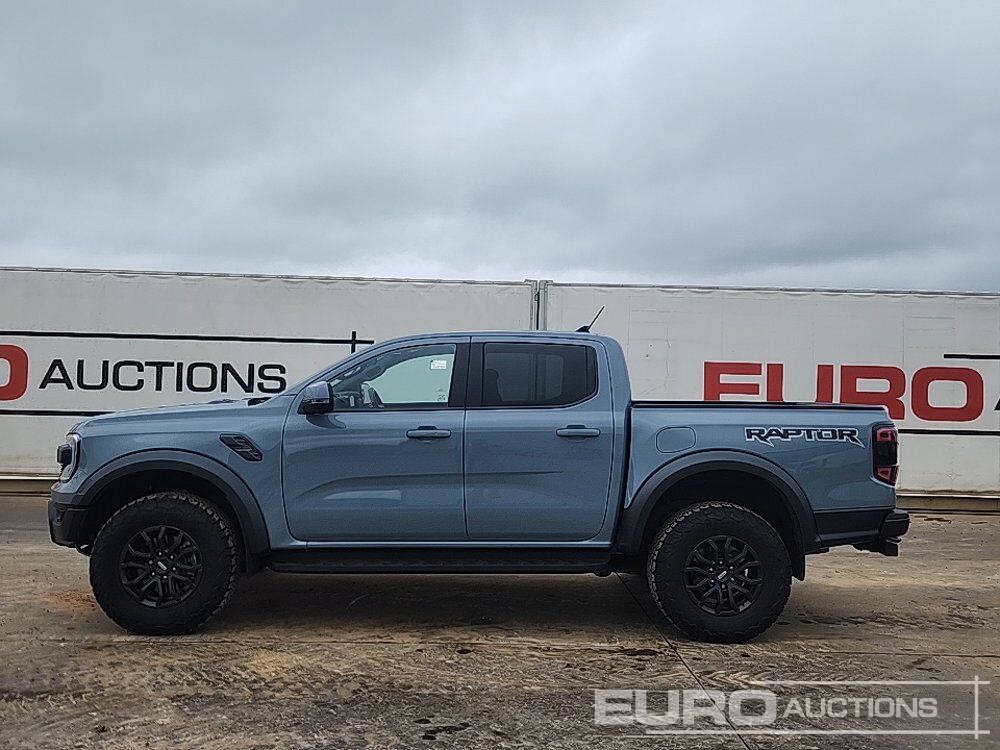2025 Ford Ranger Raptor - شاحنة البيك أب: صور 2 2025 Ford Ranger Raptor - شاحنة البيك أب: صور 2