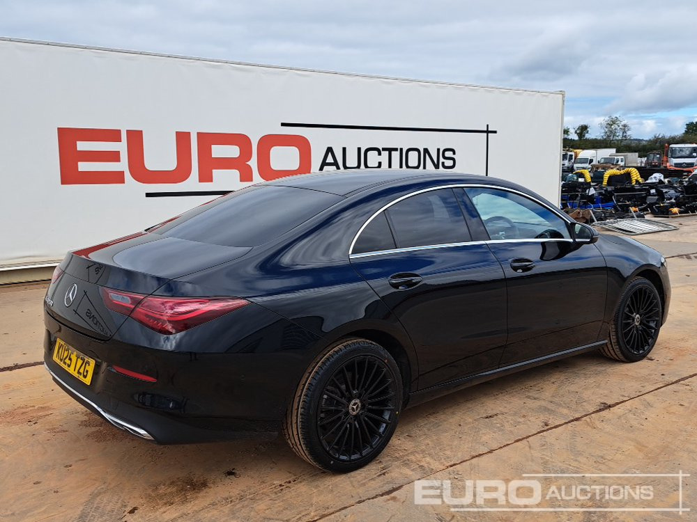 2025 Mercedes CLA 200 - سيارة: صور 5 2025 Mercedes CLA 200 - سيارة: صور 5