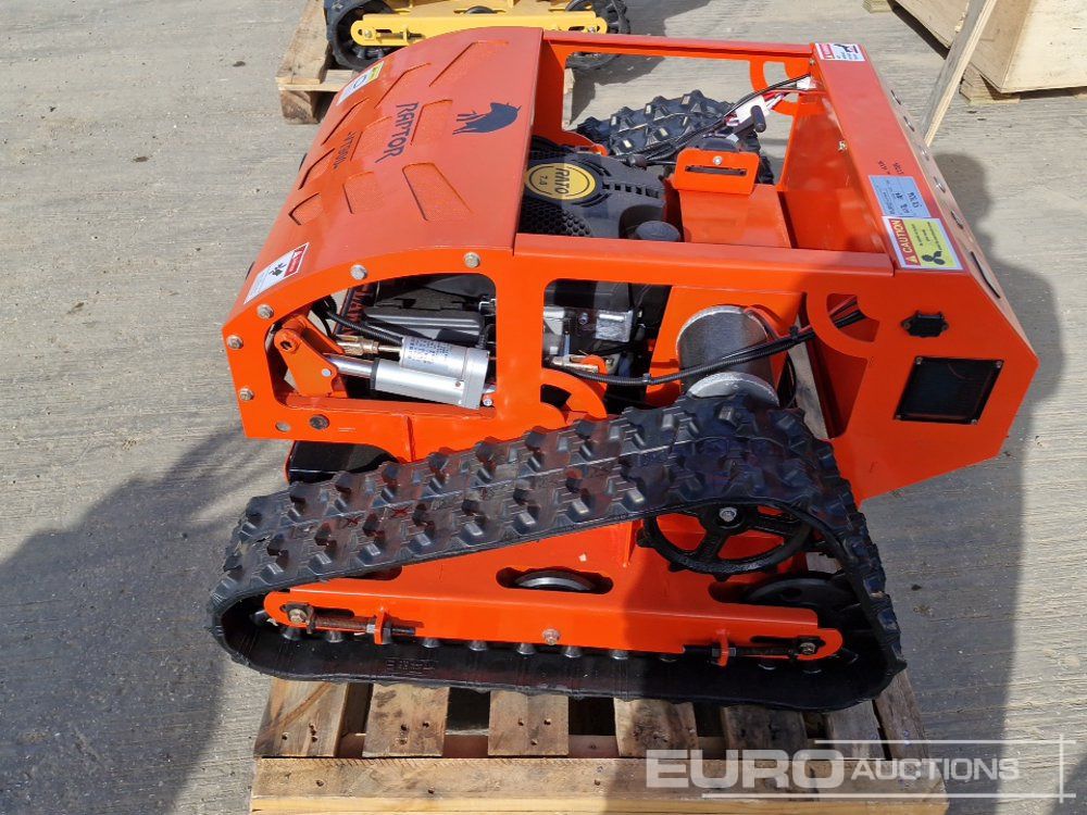 2025 Raptor VT-900 - جزازة المروج: صور 2 2025 Raptor VT-900 - جزازة المروج: صور 2