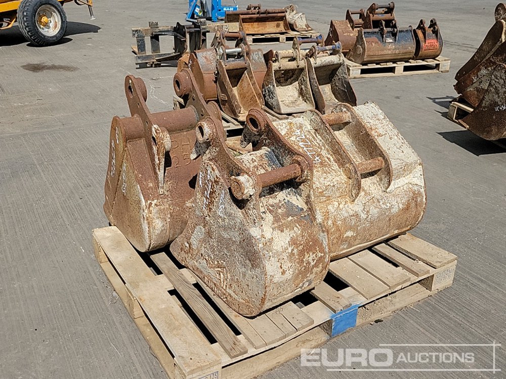 24", 16", 12", 12" Digging Bucket 45mm Pin to suit 4-6 Ton Excavator - بكت: صور 3 24", 16", 12", 12" Digging Bucket 45mm Pin to suit 4-6 Ton Excavator - بكت: صور 3