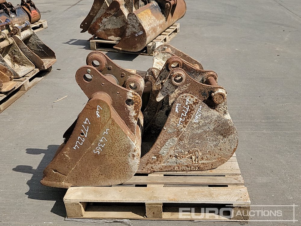 24", 16", 12", 12" Digging Bucket 45mm Pin to suit 4-6 Ton Excavator - بكت: صور 2 24", 16", 12", 12" Digging Bucket 45mm Pin to suit 4-6 Ton Excavator - بكت: صور 2