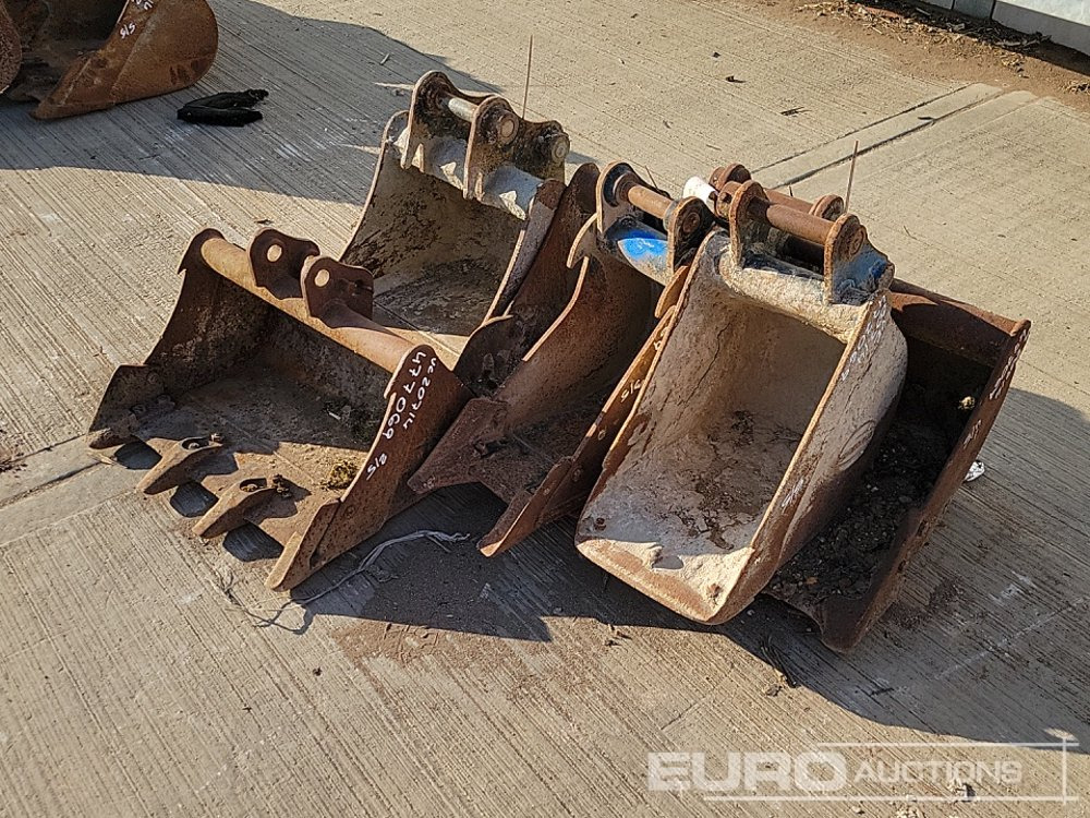 36", 24", 18", 12", 10" Digging Bucket 30-40mm Pin to suit Mini Excavator - بكت: صور 1 36", 24", 18", 12", 10" Digging Bucket 30-40mm Pin to suit Mini Excavator - بكت: صور 1