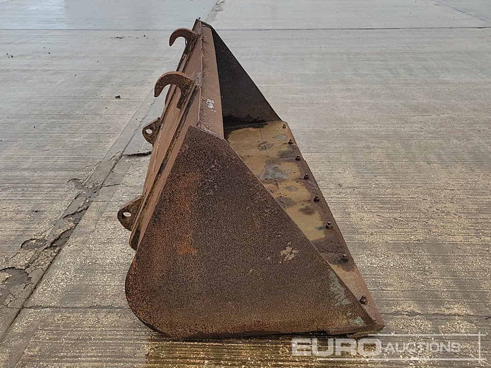 بكت 90" Loading Bucket to suit Telehandler: صور 6