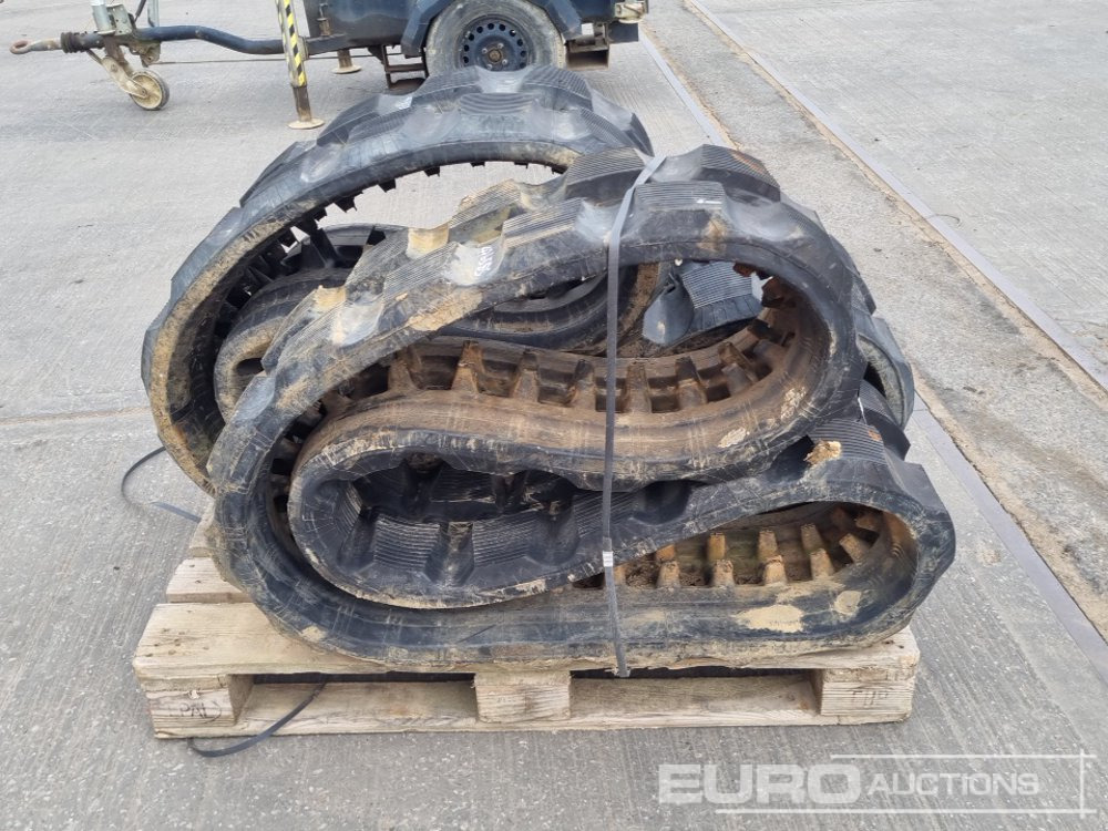 B320x84x50 Rubber Track, B450x86x55 Rubber Track - مسارات للحفارات - آلات البناء: صور 2 B320x84x50 Rubber Track, B450x86x55 Rubber Track - مسارات للحفارات - آلات البناء: صور 2