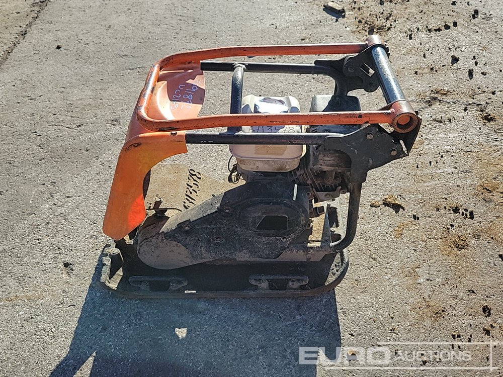 Belle Petrol Compaction Plate, Honda Engine - آلة أسفلت: صور 2 Belle Petrol Compaction Plate, Honda Engine - آلة أسفلت: صور 2