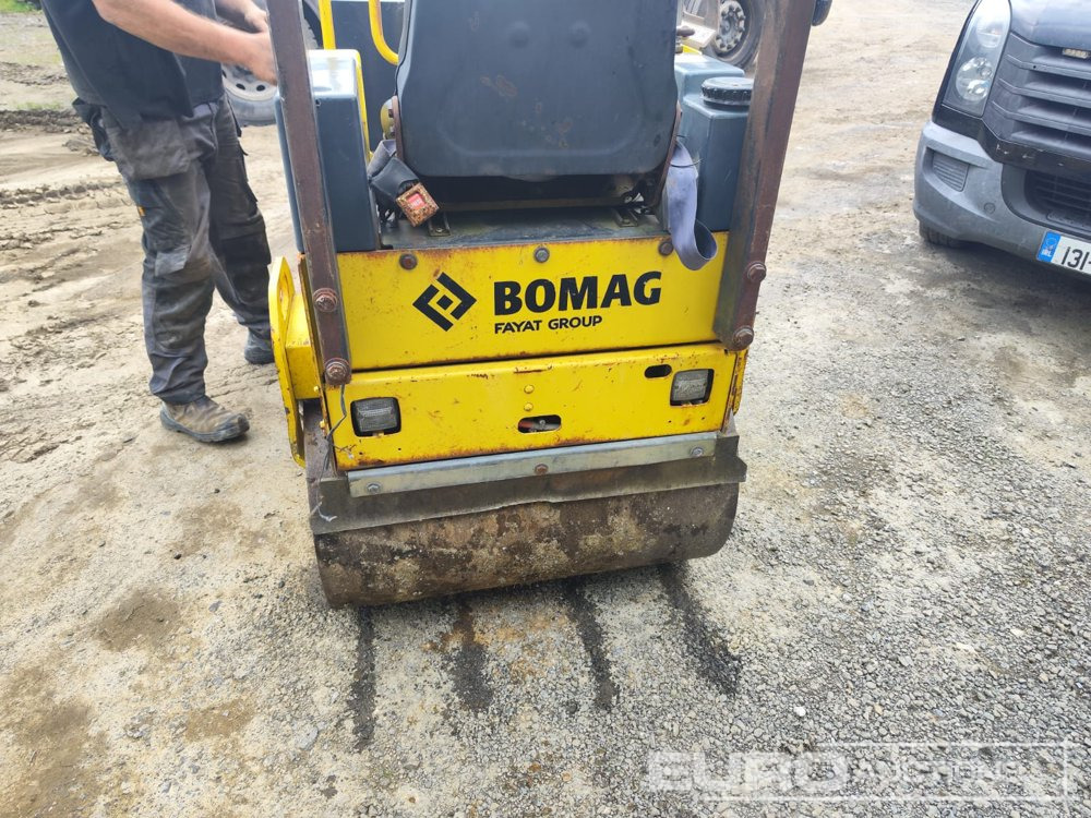 Bomag BW90AD-2 - مدحلة: صور 4 Bomag BW90AD-2 - مدحلة: صور 4