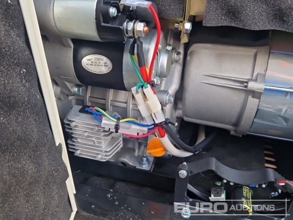 مجموعة المولدات Compal Power VG-R110: صور 13 مجموعة المولدات Compal Power VG-R110: صور 13