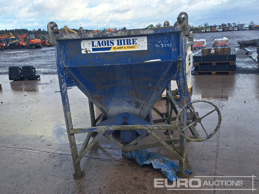 Concrete Skip to suit Crane - قادوس بقلاب ذاتي: صور 2 Concrete Skip to suit Crane - قادوس بقلاب ذاتي: صور 2