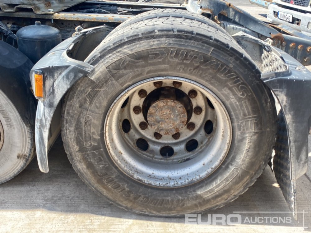 DAF 6x2 Midlift, Manual Gearbox, Cruise Control, A/C - آلات البناء: صور 5 DAF 6x2 Midlift, Manual Gearbox, Cruise Control, A/C - آلات البناء: صور 5