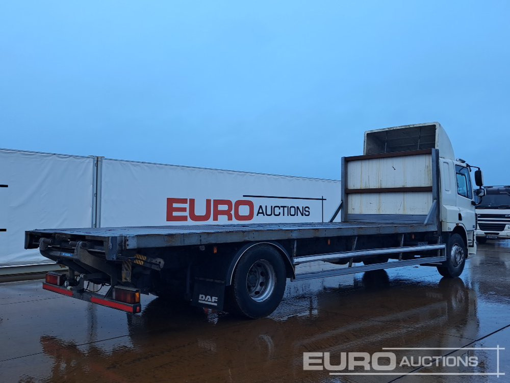 DAF CF65.220 - شاحنات مسطحة: صور 5 DAF CF65.220 - شاحنات مسطحة: صور 5