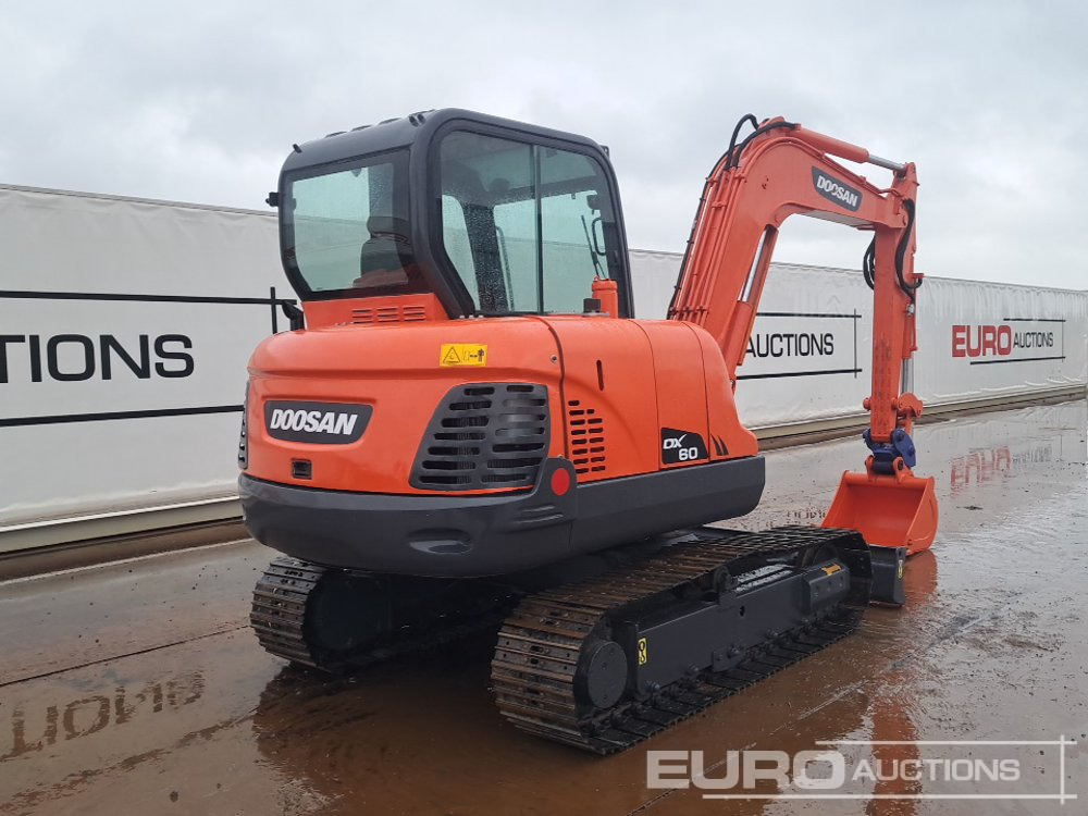 Doosan DX60 - حفارة مصغرة: صور 5 Doosan DX60 - حفارة مصغرة: صور 5