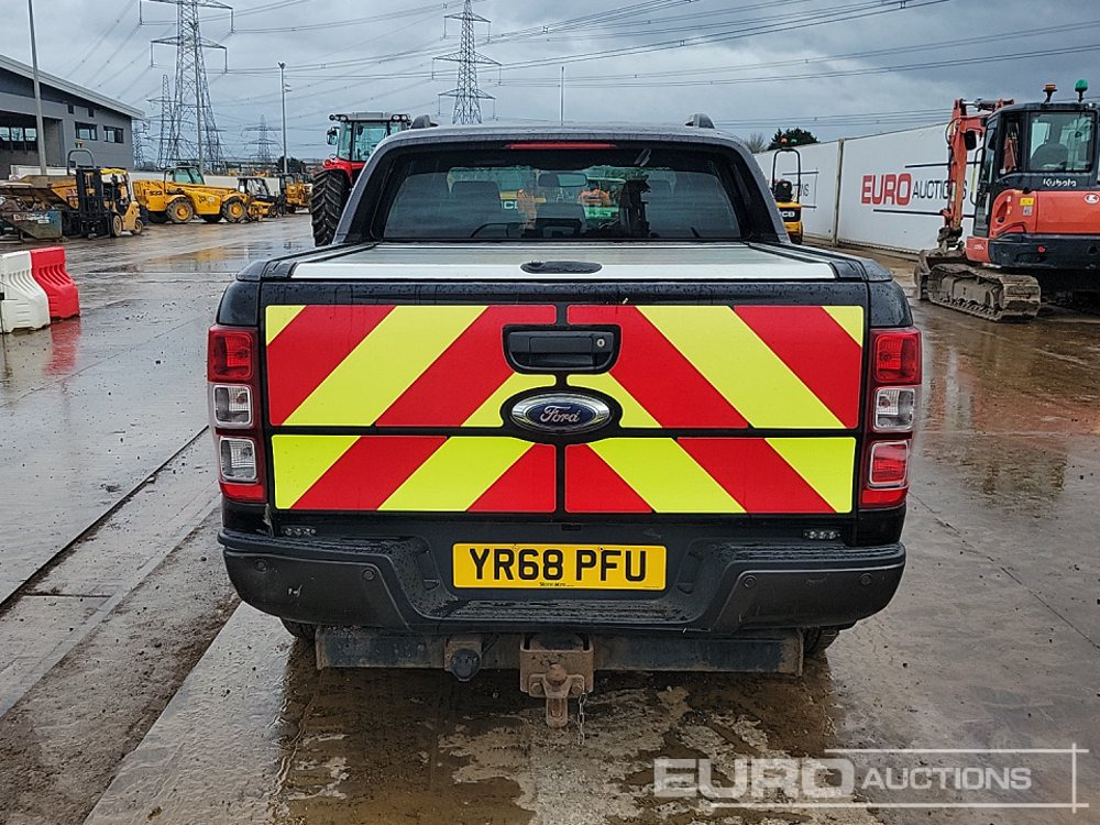 Ford Ranger - شاحنة البيك أب: صور 4 Ford Ranger - شاحنة البيك أب: صور 4