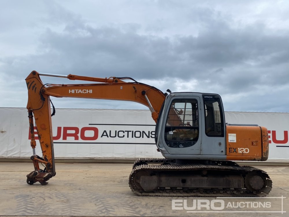Hitachi EX120-5 - حفارات زحافة: صور 2 Hitachi EX120-5 - حفارات زحافة: صور 2