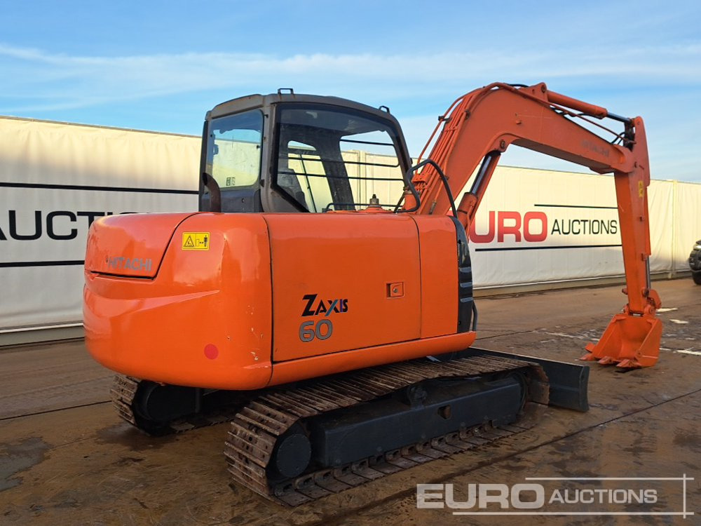 Hitachi ZX60 - حفارة مصغرة: صور 5 Hitachi ZX60 - حفارة مصغرة: صور 5