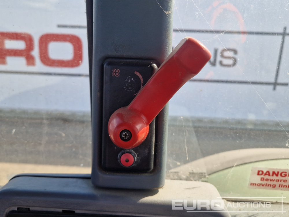جرار Hurlimann XT-105: صور 40