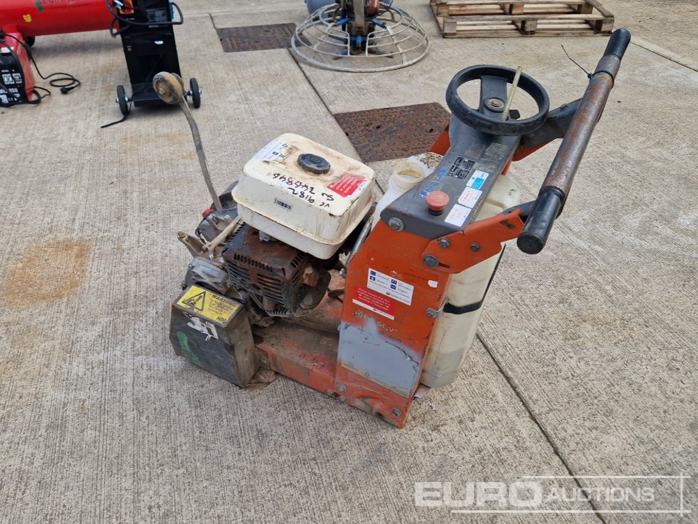 Husqvarna FS400LV Petrol Road Saw, Honda Engine (Spares) - آلة أسفلت: صور 3 Husqvarna FS400LV Petrol Road Saw, Honda Engine (Spares) - آلة أسفلت: صور 3
