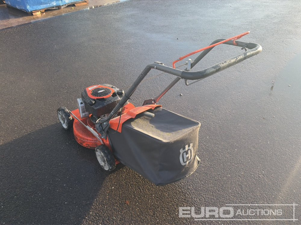 Husqvarna LC451S Petrol Lawnmower - معدات البناء: صور 3 Husqvarna LC451S Petrol Lawnmower - معدات البناء: صور 3