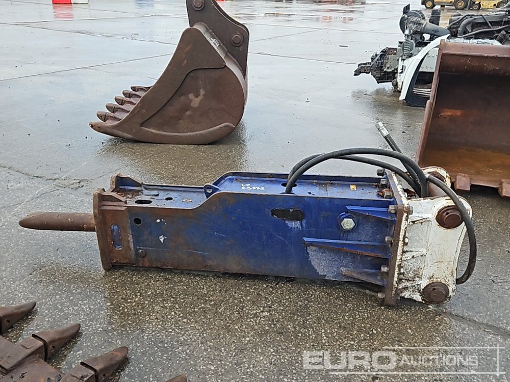 Hydraulic Breaker 65mm Pin to suit 13 Ton Excavator - مطرقة هيدروليكية: صور 2 Hydraulic Breaker 65mm Pin to suit 13 Ton Excavator - مطرقة هيدروليكية: صور 2