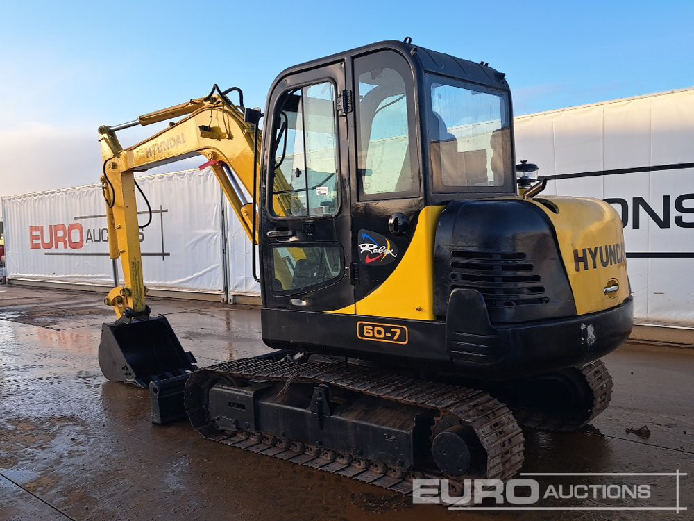 Hyundai R60-7 - حفارة مصغرة: صور 3 Hyundai R60-7 - حفارة مصغرة: صور 3