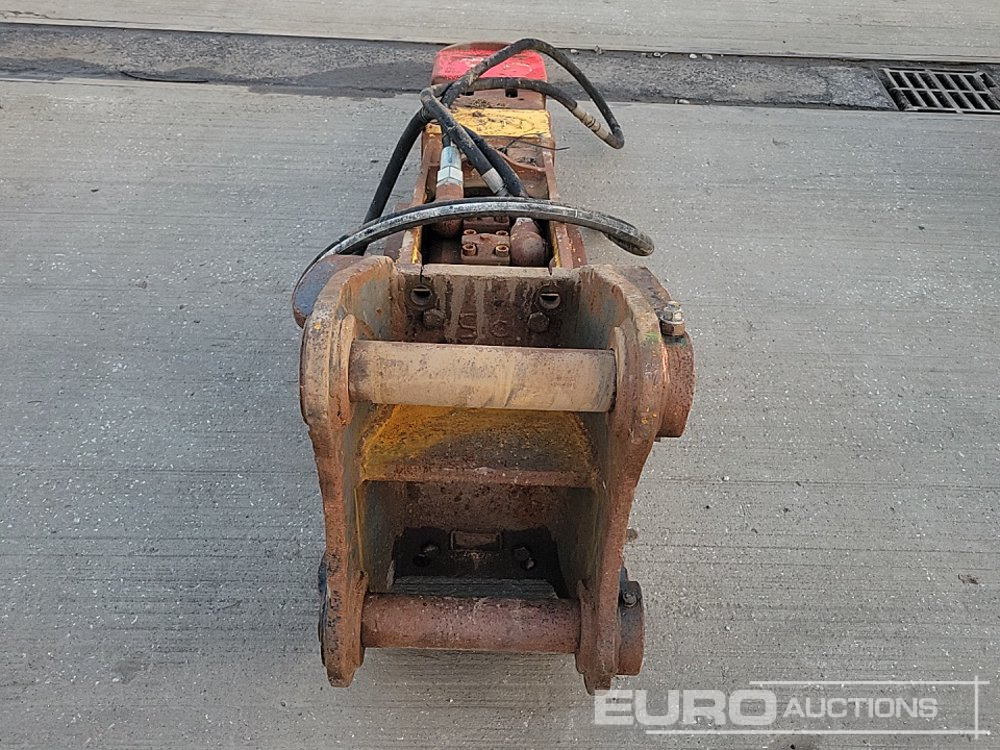 Indeco Hydraulic Breaker 80mm Pin to suit 20 Ton Excavator - مطرقة هيدروليكية: صور 4 Indeco Hydraulic Breaker 80mm Pin to suit 20 Ton Excavator - مطرقة هيدروليكية: صور 4