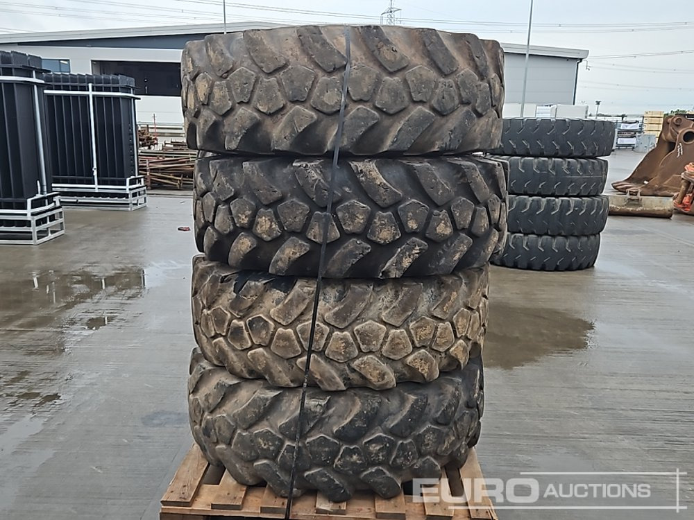 JCB 15.5-25 Tyre (4 of) - الإطارات: صور 3 JCB 15.5-25 Tyre (4 of) - الإطارات: صور 3