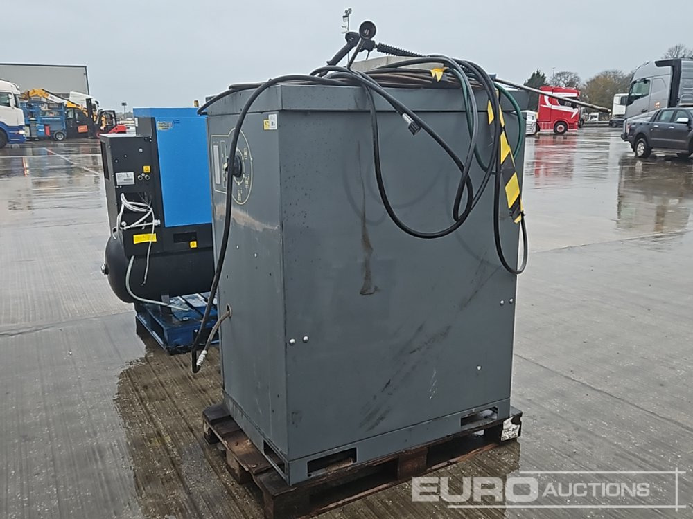 Karcher HDS-C 9/15 - ماكينة غسيل ضغط عالي: صور 3 Karcher HDS-C 9/15 - ماكينة غسيل ضغط عالي: صور 3