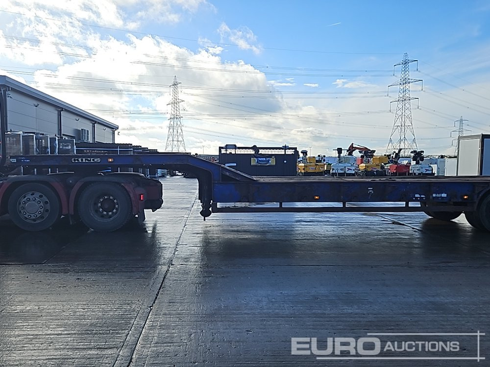 King 4 Axle Step Frame Low Loader Trailer, Neck Ramps, Out Riggers, Rear Steering, Hydraulic Fliptoe Ramps - عربة مسطحة منخفضة نصف مقطورة: صور 2 King 4 Axle Step Frame Low Loader Trailer, Neck Ramps, Out Riggers, Rear Steering, Hydraulic Fliptoe Ramps - عربة مسطحة منخفضة نصف مقطورة: صور 2