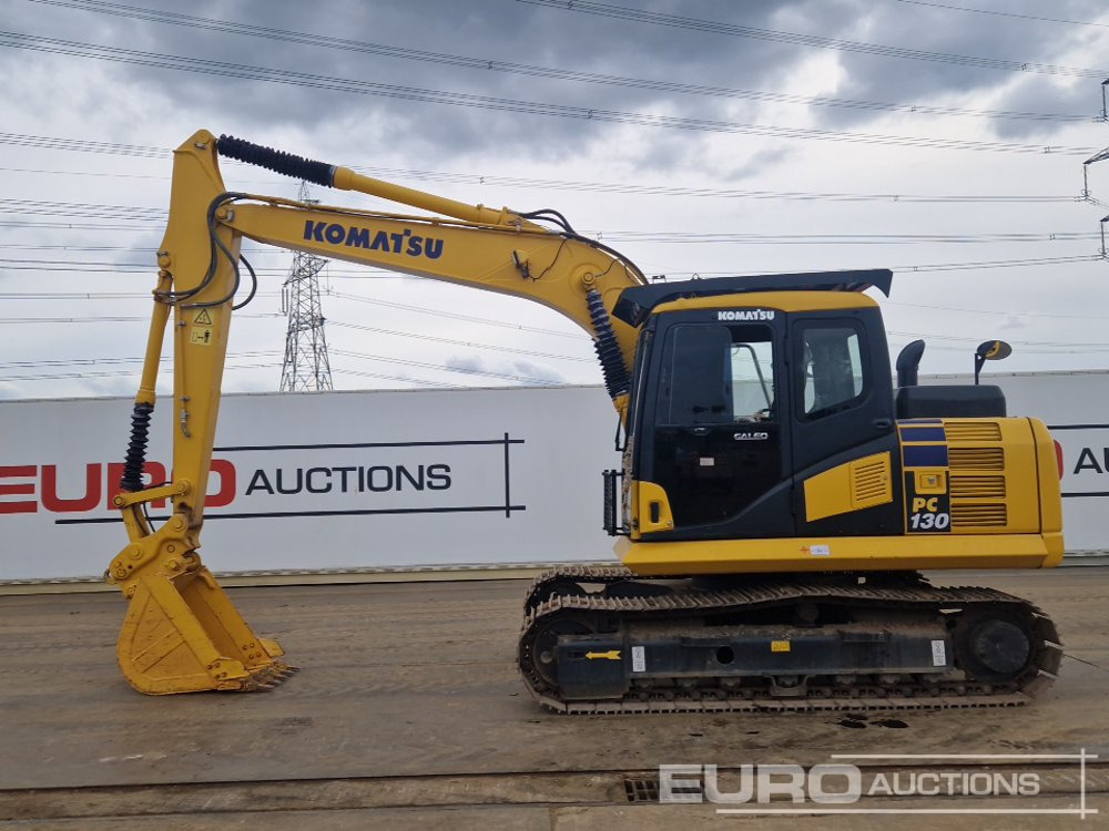 Komatsu PC130-7 - حفارات زحافة: صور 2 Komatsu PC130-7 - حفارات زحافة: صور 2