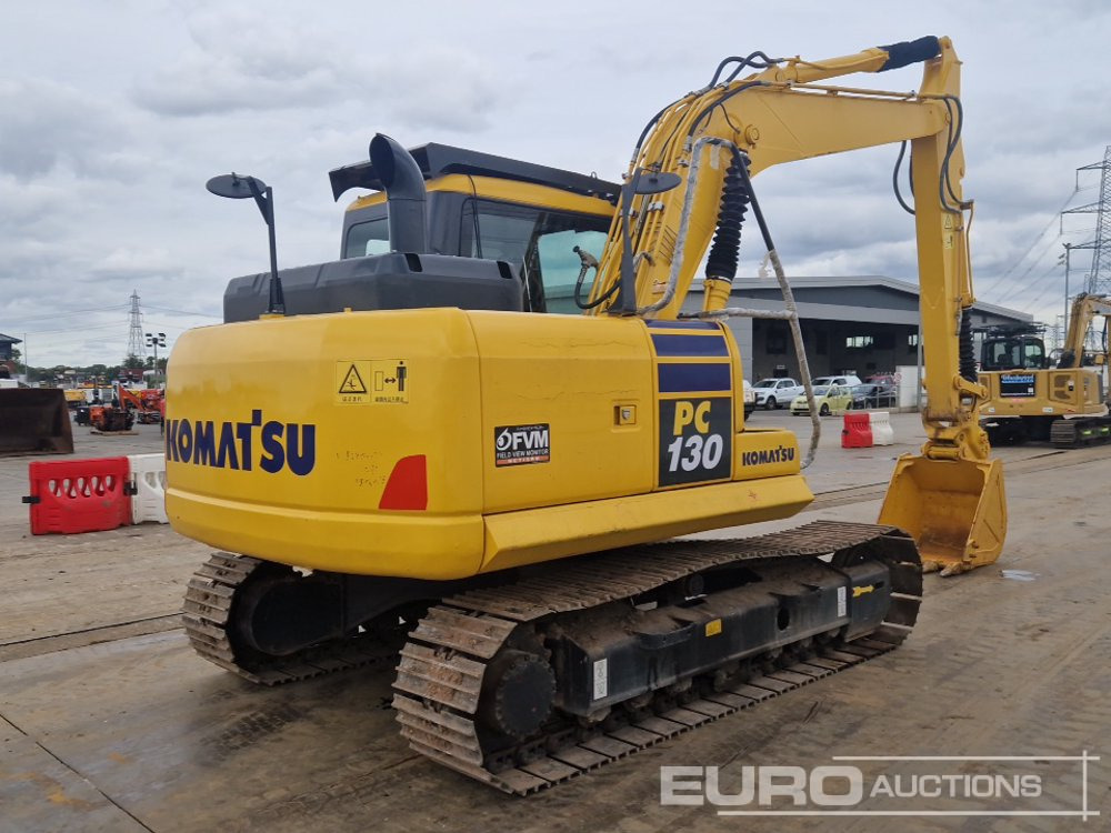Komatsu PC130-7 - حفارات زحافة: صور 5 Komatsu PC130-7 - حفارات زحافة: صور 5