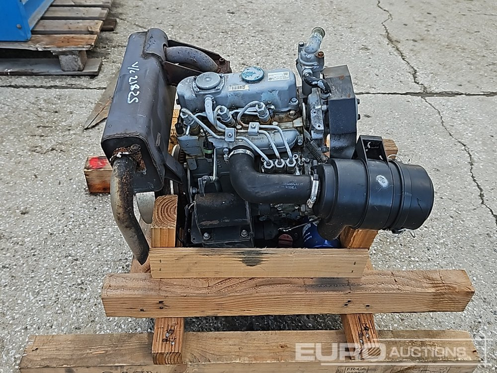 Kubota 3 Cylinder Engine - المحرك: صور 2 Kubota 3 Cylinder Engine - المحرك: صور 2
