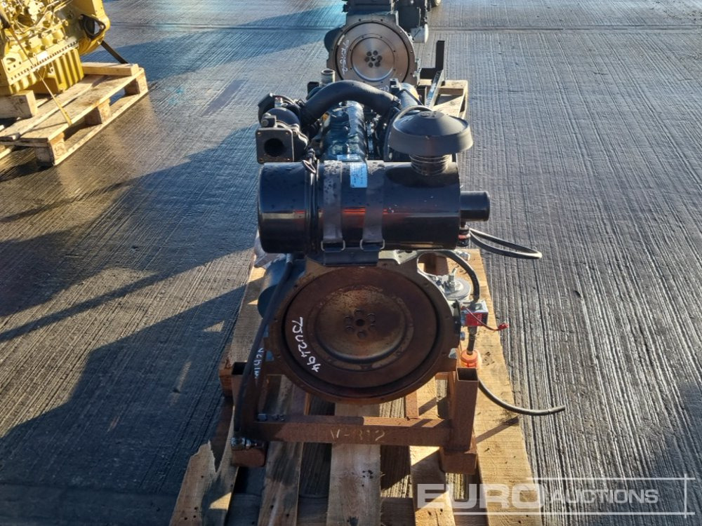 Kubota V2003T - المحرك: صور 4 Kubota V2003T - المحرك: صور 4