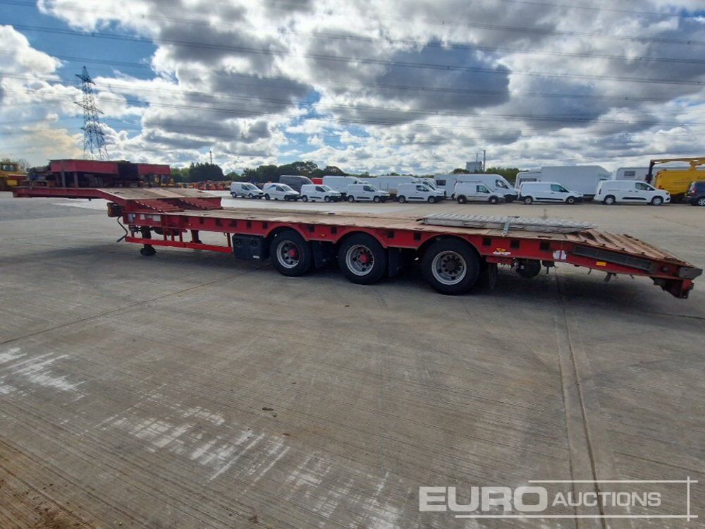 M&G Trailers Ltd, Step Frame Low Loader Tri Axle Rear Steering, 3m Extendable C/w Out Riggers & Alloy Ramps - عربة مسطحة منخفضة مقطورة: صور 2 M&G Trailers Ltd, Step Frame Low Loader Tri Axle Rear Steering, 3m Extendable C/w Out Riggers & Alloy Ramps - عربة مسطحة منخفضة مقطورة: صور 2