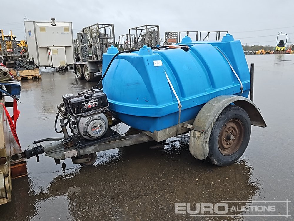 Mainway Single Axle Plastic Water Bowser, Honda Pressure Washer - ماكينة غسيل ضغط عالي: صور 1 Mainway Single Axle Plastic Water Bowser, Honda Pressure Washer - ماكينة غسيل ضغط عالي: صور 1