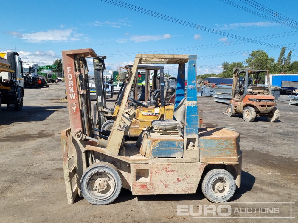 Nissan EH02A25U - رافعة شوكية ديزل: صور 2 Nissan EH02A25U - رافعة شوكية ديزل: صور 2