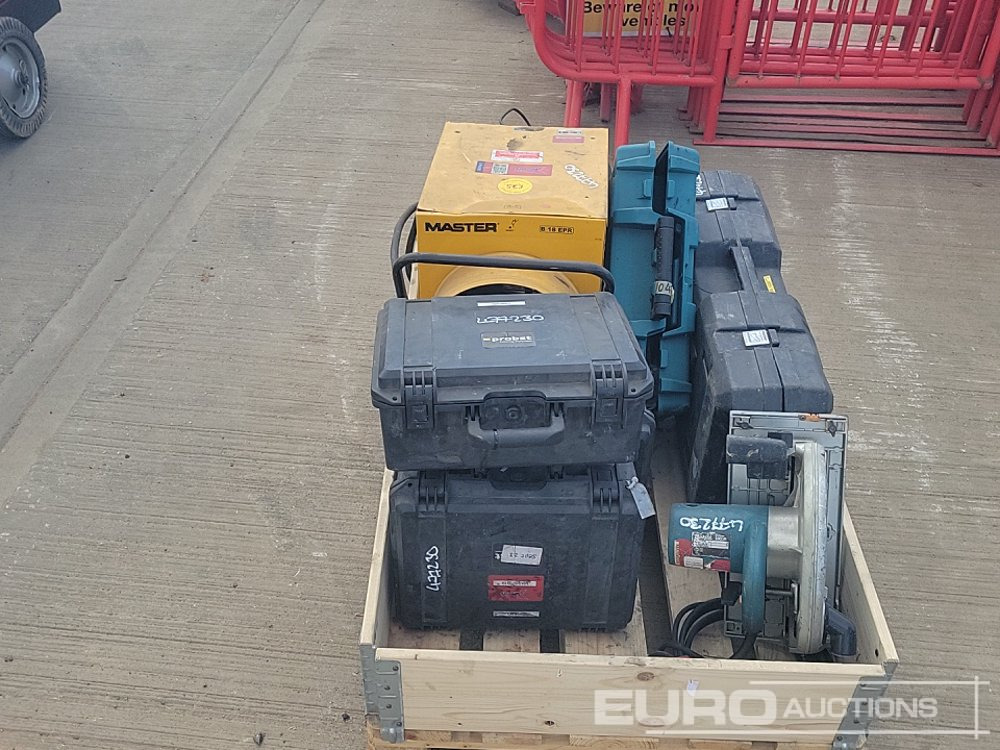 معدات البناء Probst FXAH120 Cordless Vacuum Lift (3 of), Makita 110 Volt Circular Saw, Makita Cordless Resipricating Saw, 415 Volt Masters Space Heater, 110 Volt Milwaukee Hammer Drill: صور 8