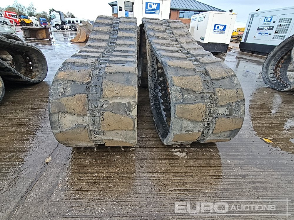 Rubber Track to suit Komatsu PC55 (2 of) - مسارات للحفارات - آلات البناء: صور 4 Rubber Track to suit Komatsu PC55 (2 of) - مسارات للحفارات - آلات البناء: صور 4