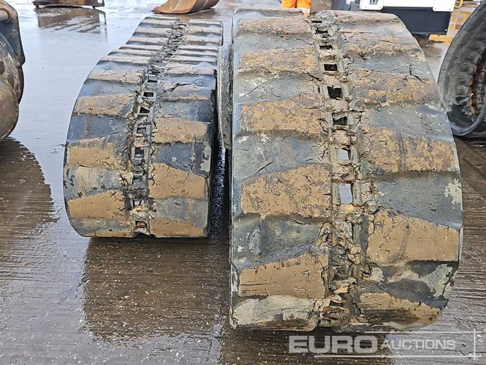 Rubber Track to suit Komatsu PC55 (2 of) - مسارات للحفارات - آلات البناء: صور 4 Rubber Track to suit Komatsu PC55 (2 of) - مسارات للحفارات - آلات البناء: صور 4