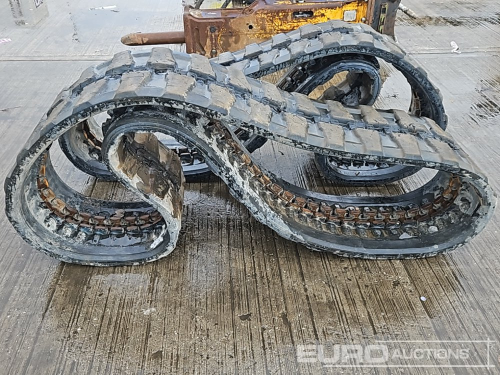 Rubber Track to suit Komatsu PC55 (2 of) - مسارات للحفارات - آلات البناء: صور 2 Rubber Track to suit Komatsu PC55 (2 of) - مسارات للحفارات - آلات البناء: صور 2