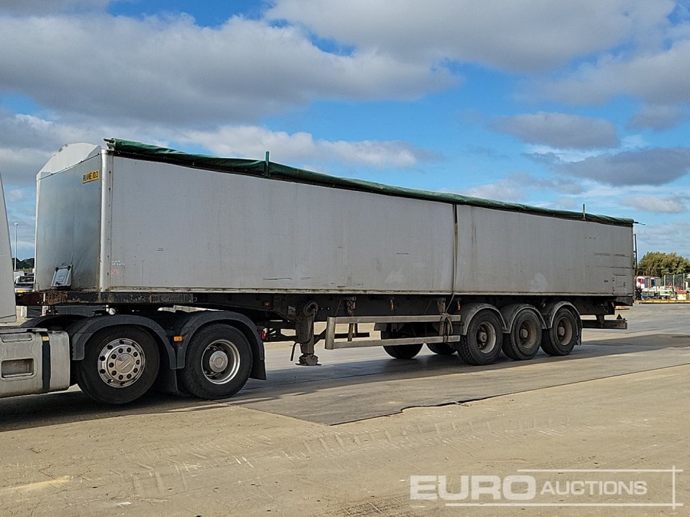 SDC Trailer Tri Axle Bulk Trailer - الحزام نصف مقطورة: صور 1 SDC Trailer Tri Axle Bulk Trailer - الحزام نصف مقطورة: صور 1