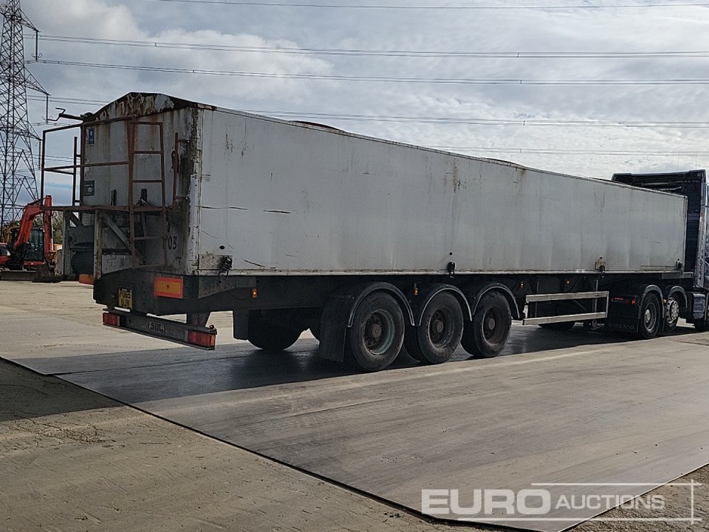 SDC Trailer Tri Axle Bulk Trailer - الحزام نصف مقطورة: صور 5 SDC Trailer Tri Axle Bulk Trailer - الحزام نصف مقطورة: صور 5