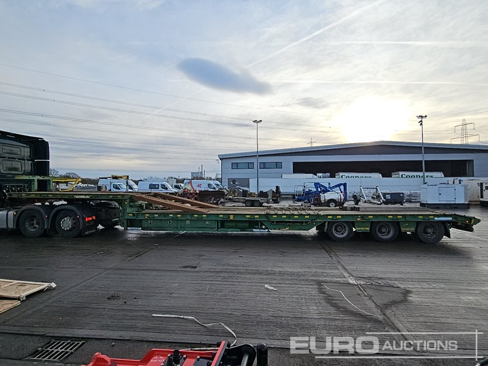 SM TRAILERS Tri Axle Extendable Stepframe Low Loader Trailer, Neck Ramps, Wheel Wells, Steel Ramps - عربة مسطحة منخفضة نصف مقطورة: صور 2 SM TRAILERS Tri Axle Extendable Stepframe Low Loader Trailer, Neck Ramps, Wheel Wells, Steel Ramps - عربة مسطحة منخفضة نصف مقطورة: صور 2