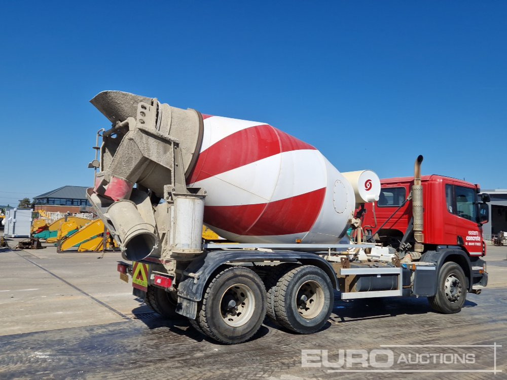 Scania P320 - شاحنة خلاطة خرسانة: صور 5 Scania P320 - شاحنة خلاطة خرسانة: صور 5