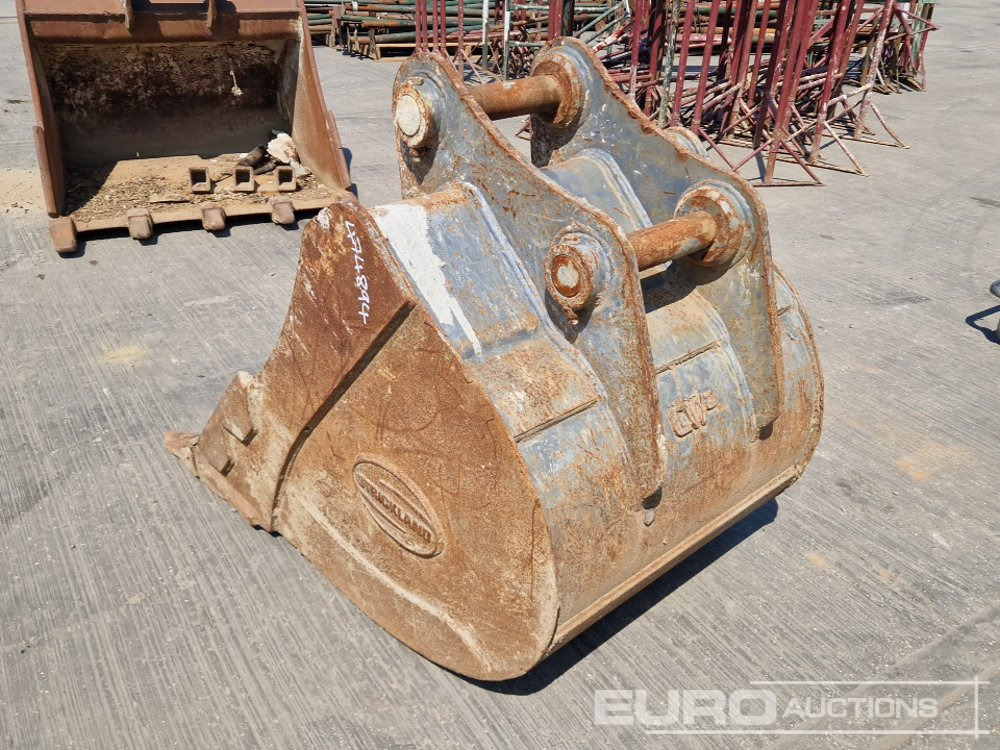 Strickland 36" Digging Bucket 65mm Pin to suit 13 Ton Excavator - بكت: صور 3 Strickland 36" Digging Bucket 65mm Pin to suit 13 Ton Excavator - بكت: صور 3