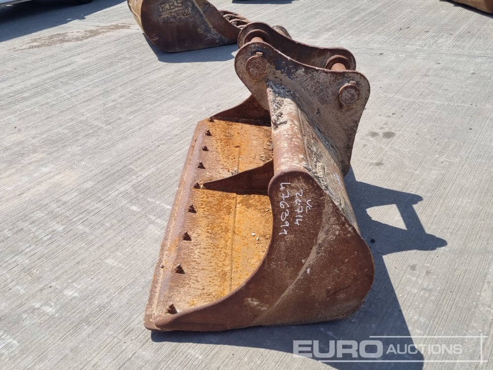 Strickland 72" Ditching Bucket 65mm Pin to suit 13 Ton Excavator - بكت: صور 2 Strickland 72" Ditching Bucket 65mm Pin to suit 13 Ton Excavator - بكت: صور 2